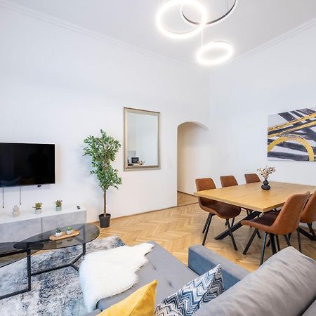 Prime Location & Cozy Central 3Bedrm Apartment Budapest Kültér fotó